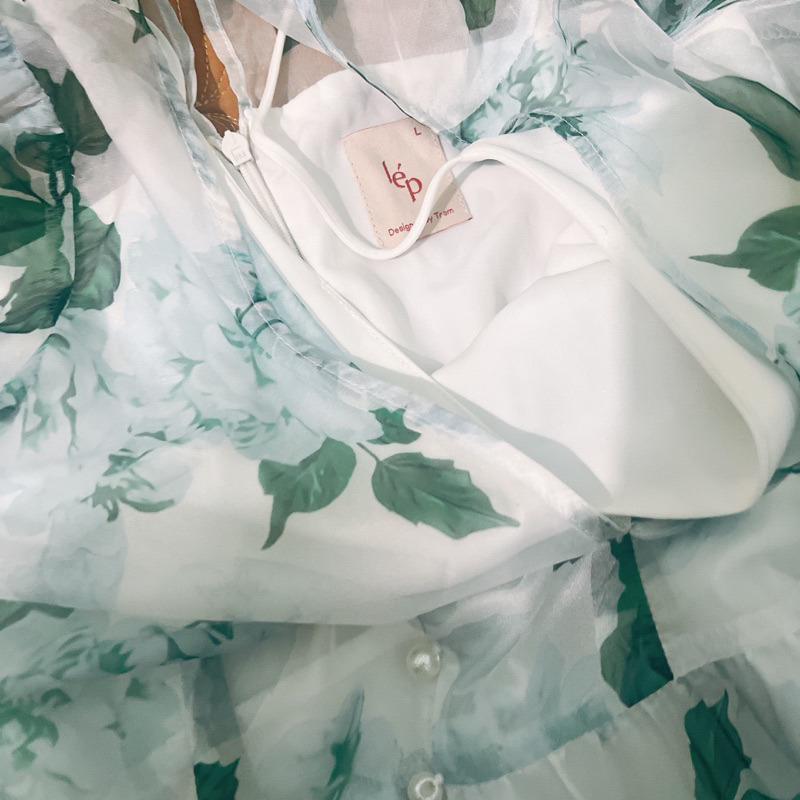 Váy Lép size L form M