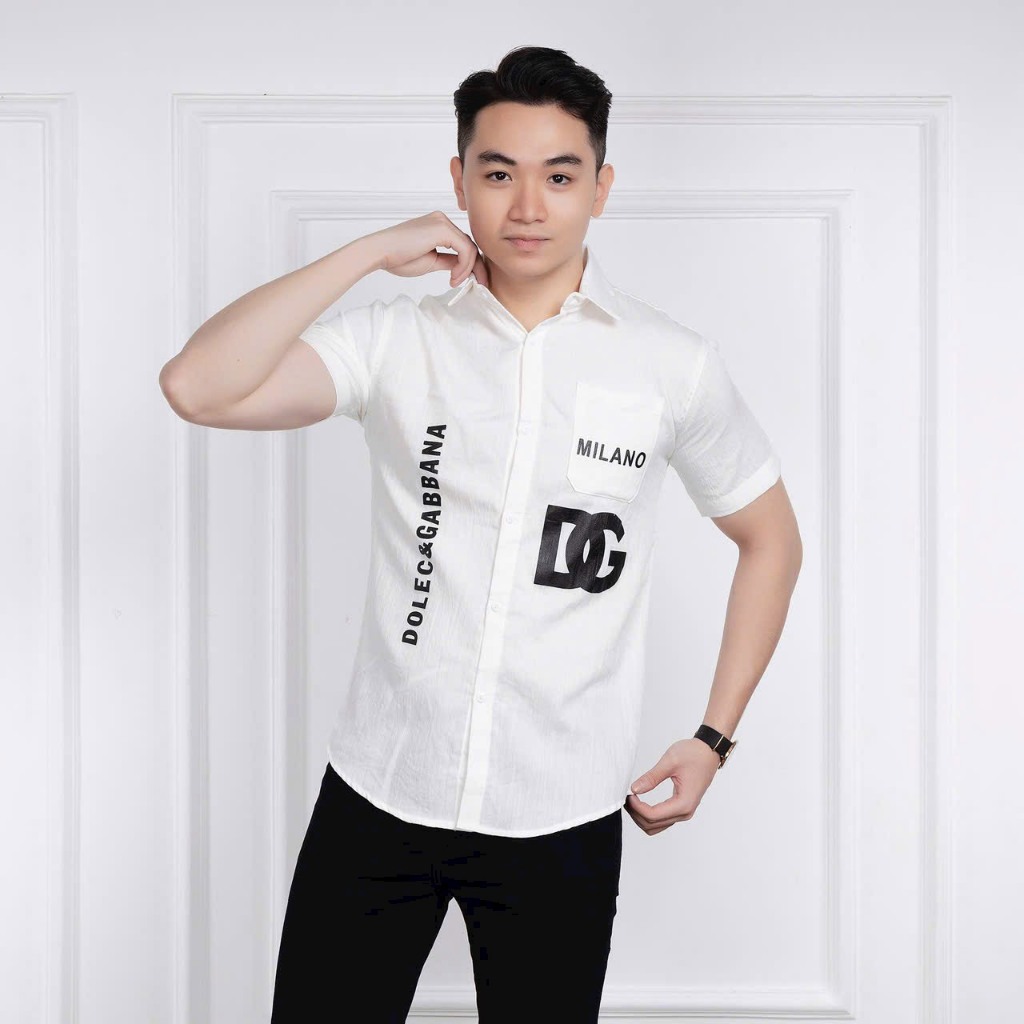 Áo Sơ Mi Nam Trắng ĐEN Phối Logo Tay Họa Tiết Cao Cấp Chuẩn Phom