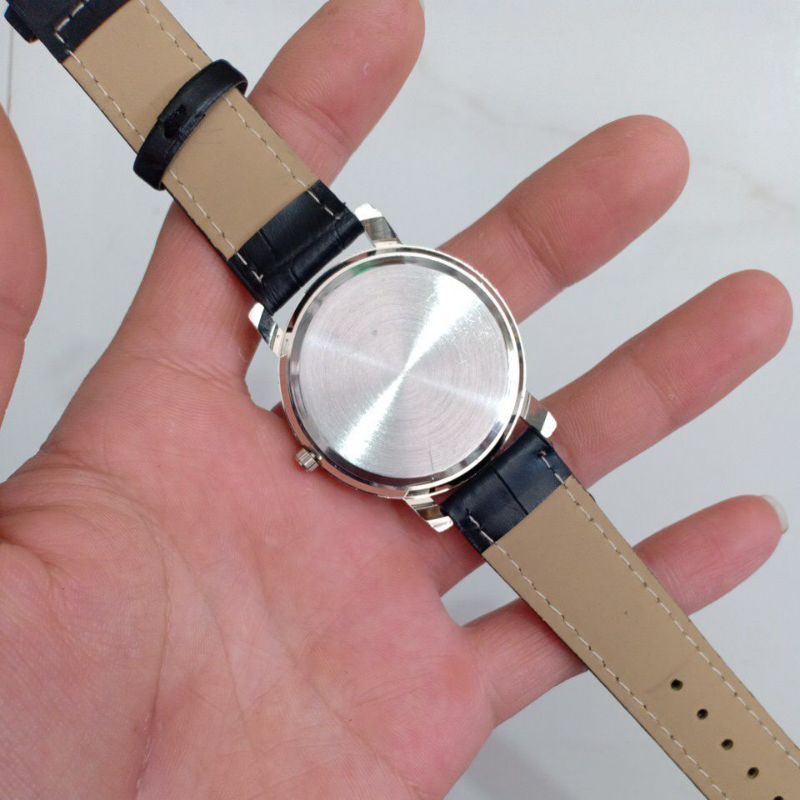 Đồng hồ si nam dây da hiệu DISNEY độ mới 90%