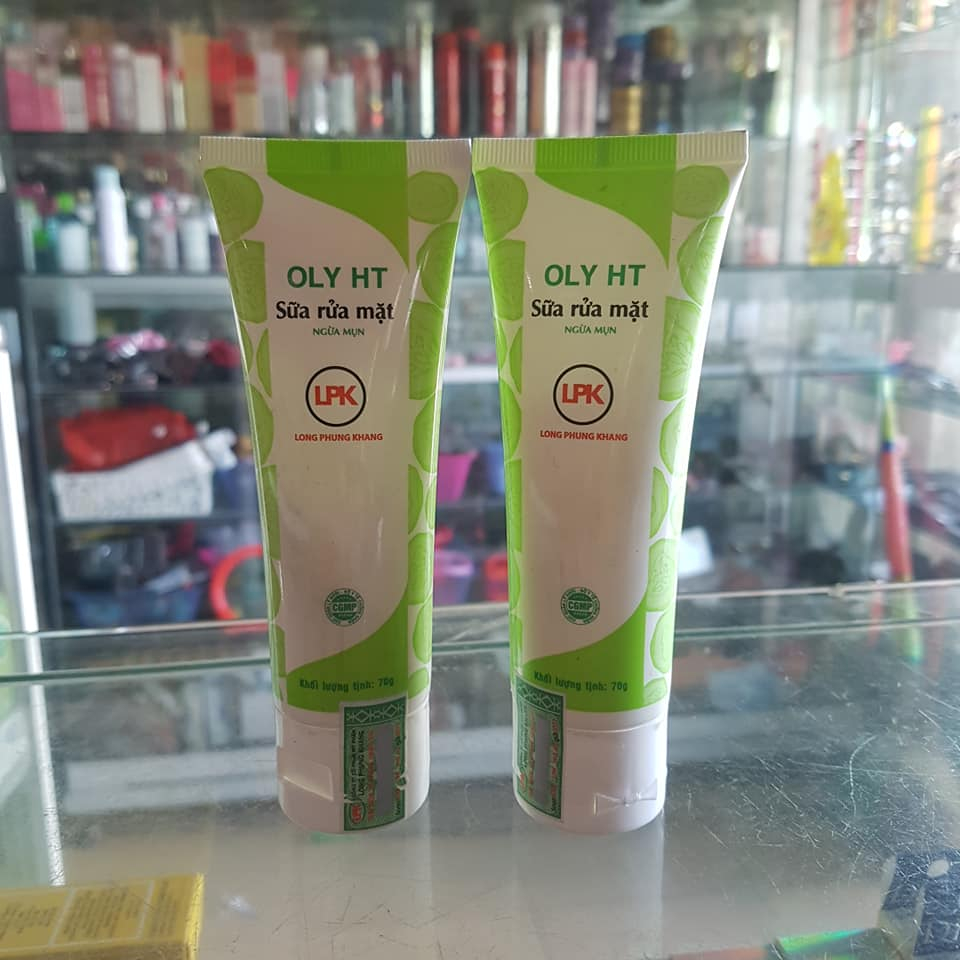 Sữa rửa mặt Oly HT