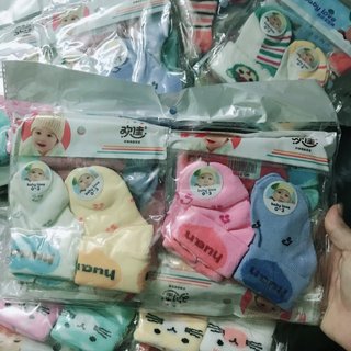 Tất len sơ sinh cổ bẻ cho bé 0-3 tháng in hình ngộ nghĩnh,đáng yêu