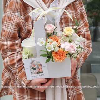 Túi giấy 2 ngăn đựng hoa và nước