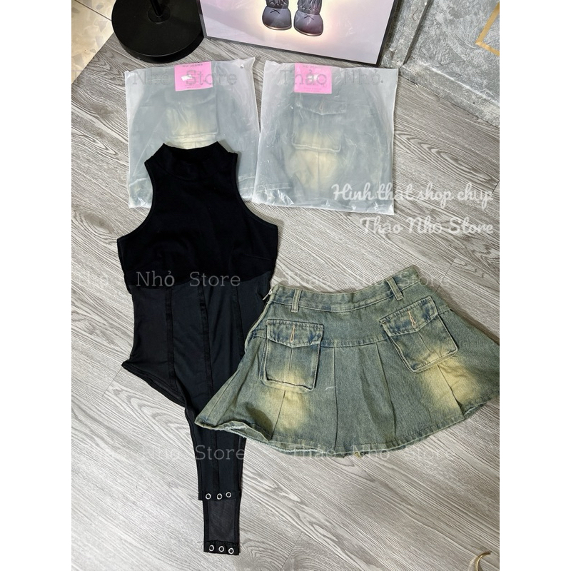 Chân váy jean xoè kéo khóa bên hông