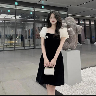 Đầm nhung tay voan bồng siêu xinh