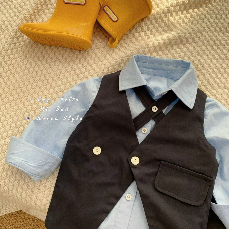 Set 3 chi tiết áo sơmi xanh - áo gile và quần chuần soái ca nhà Hisun cho bé trai size từ 12-45 cân