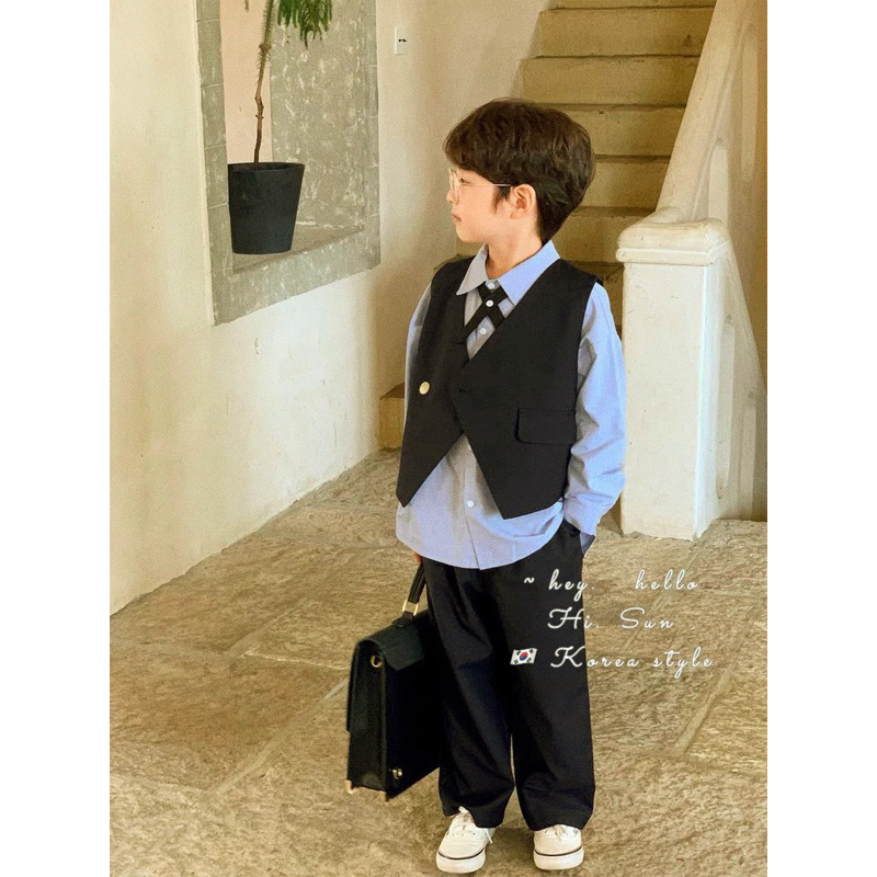 Set 3 chi tiết áo sơmi xanh - áo gile và quần chuần soái ca nhà Hisun cho bé trai size từ 12-45 cân