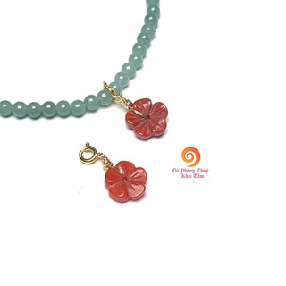 Charm hoa cẩm thach huyết mix vòng tay