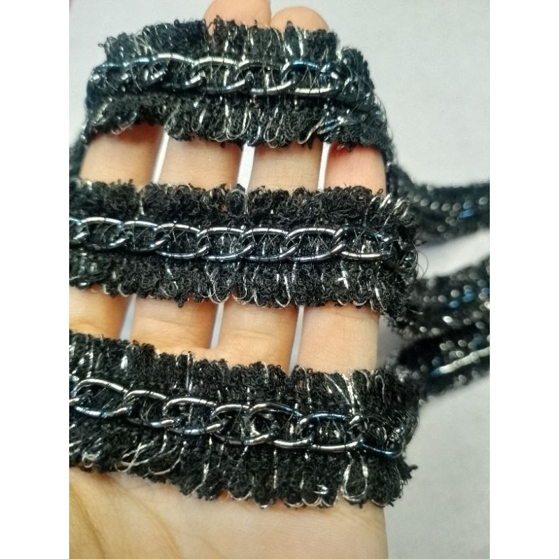 1met dây viền dạ xích 2cm