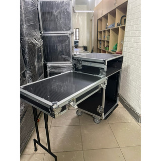 Tủ thiết bị 12u mixer