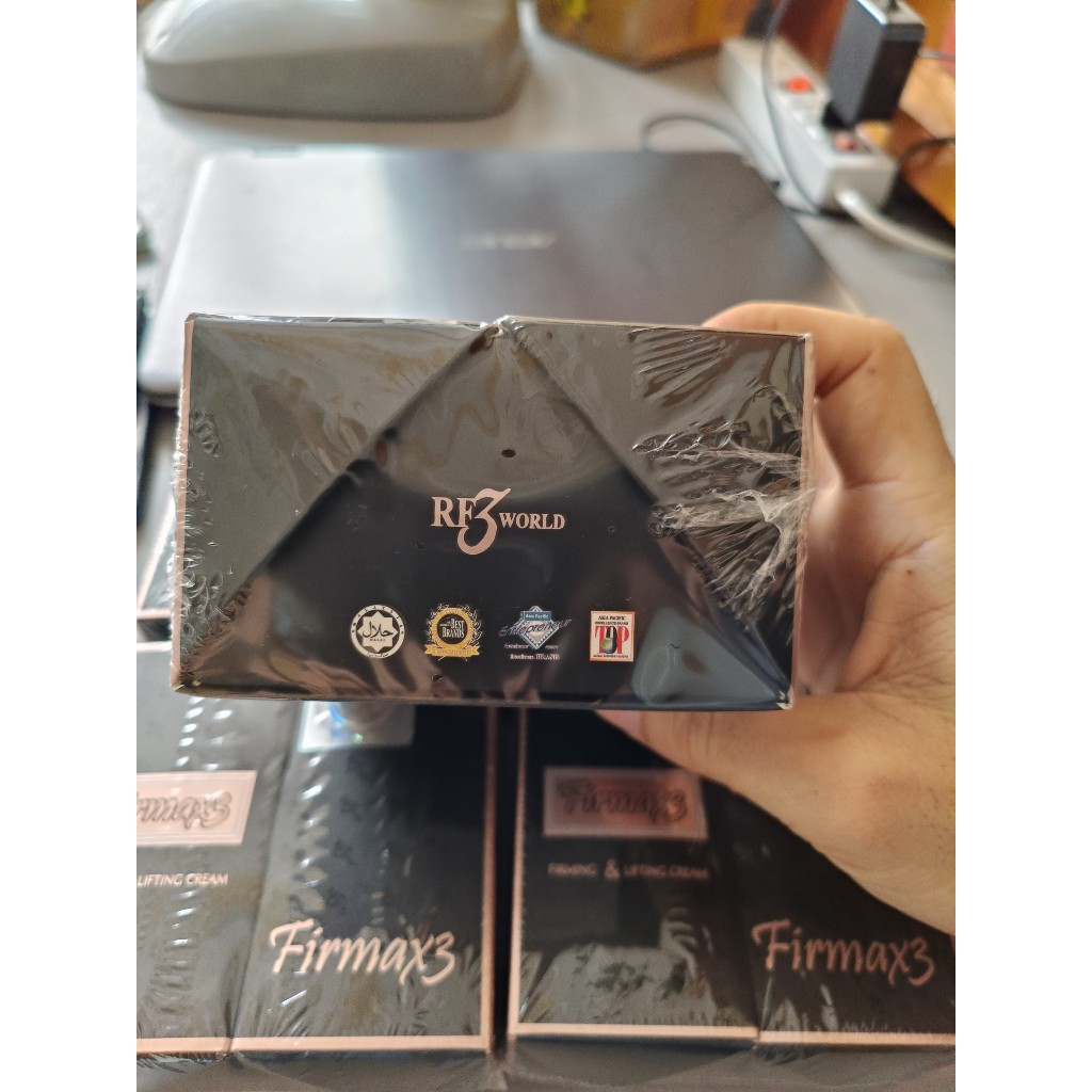 [ Mẫu mới ] Kem dưỡng da Fimax3 hổ trợ làm đẹp, căng da, nâng cơ, trẻ hóa toàn thân.