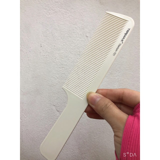 Lược cắt tóc Nam bản to Termax Titanium