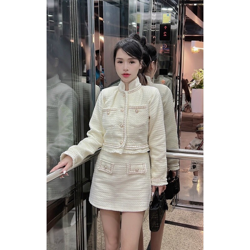 Sét Dạ Tweet Chạy Viền Khuy Ngọc Túi Nắp Mix Chân Váy A Ngắn Sang Trọng