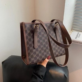 Túi xách nữ tote cỡ lớn đựng vừa ipad, kiểu dáng thanh lịch