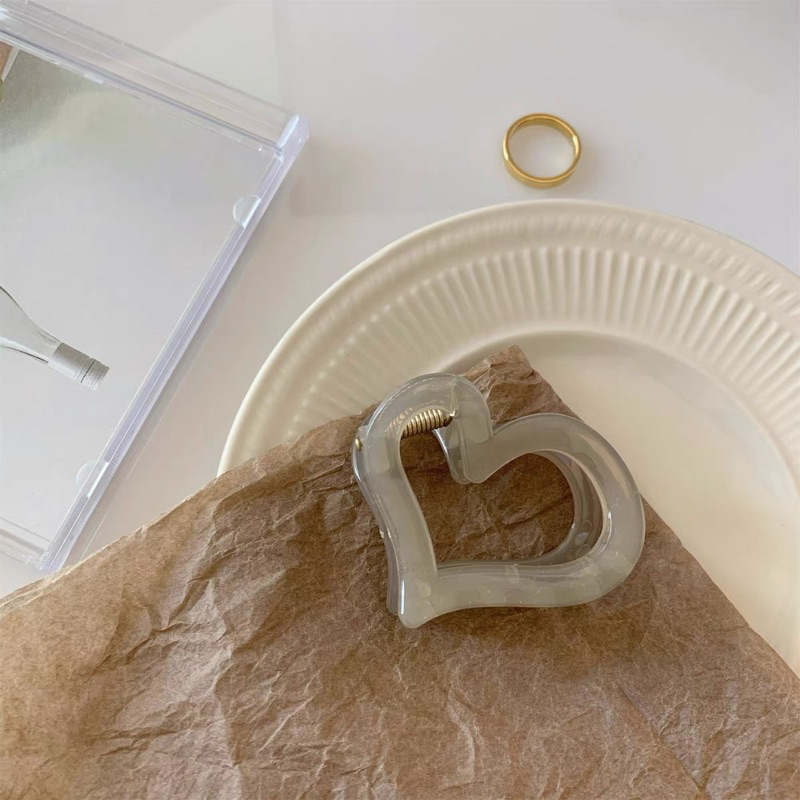 Kẹp càn cua trái tim