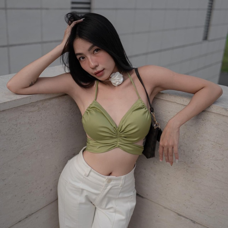 Áo lụa cao cấp thăt dây Butterfly top có săn mút ngực- ELE studios