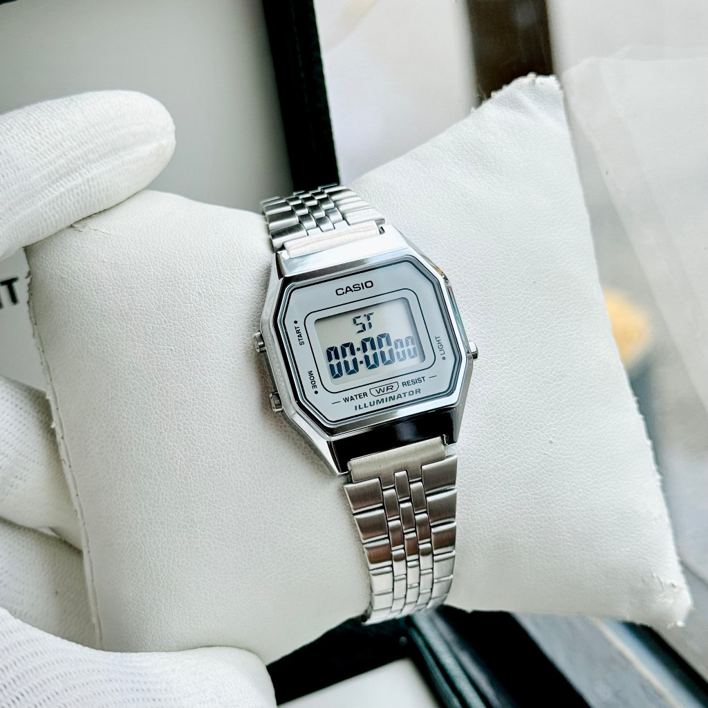 Đồng hồ điện tử nữ dây thép Casio LA680 Vintage