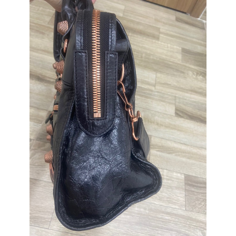 Túi si hiệu Balenciaga