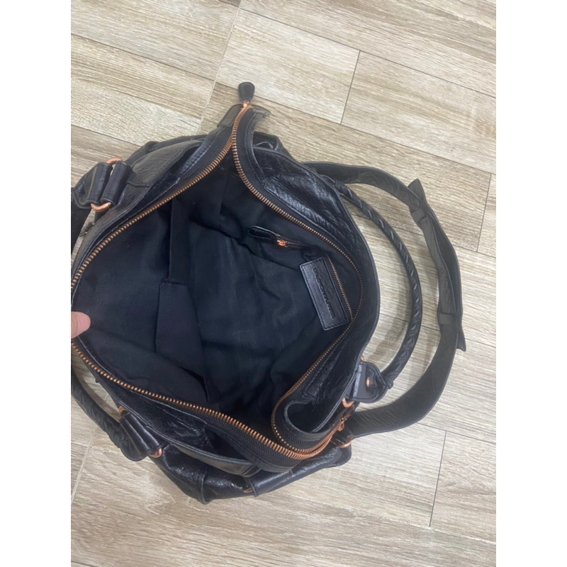 Túi si hiệu Balenciaga