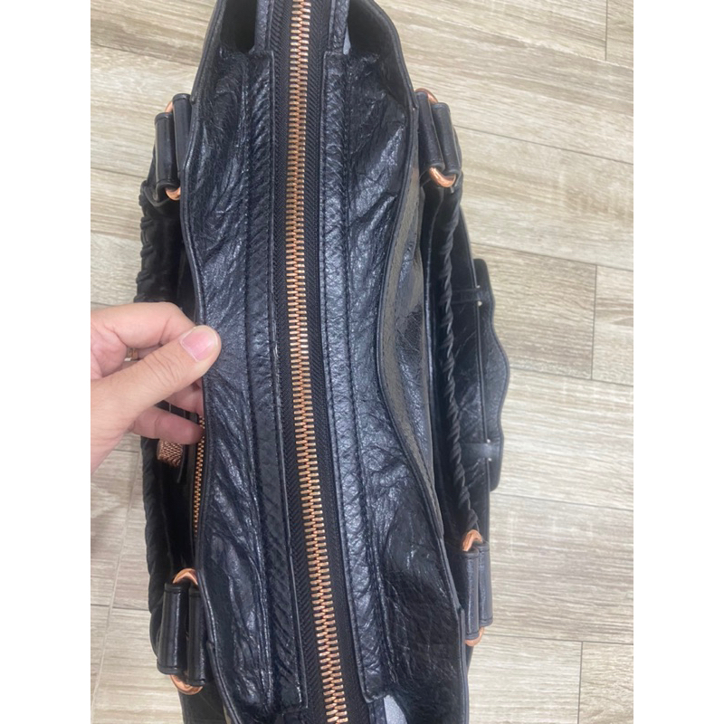 Túi si hiệu Balenciaga