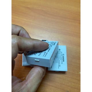 Pin máy ảnh canon lp-e8 chính hãng bóc máy rất mới