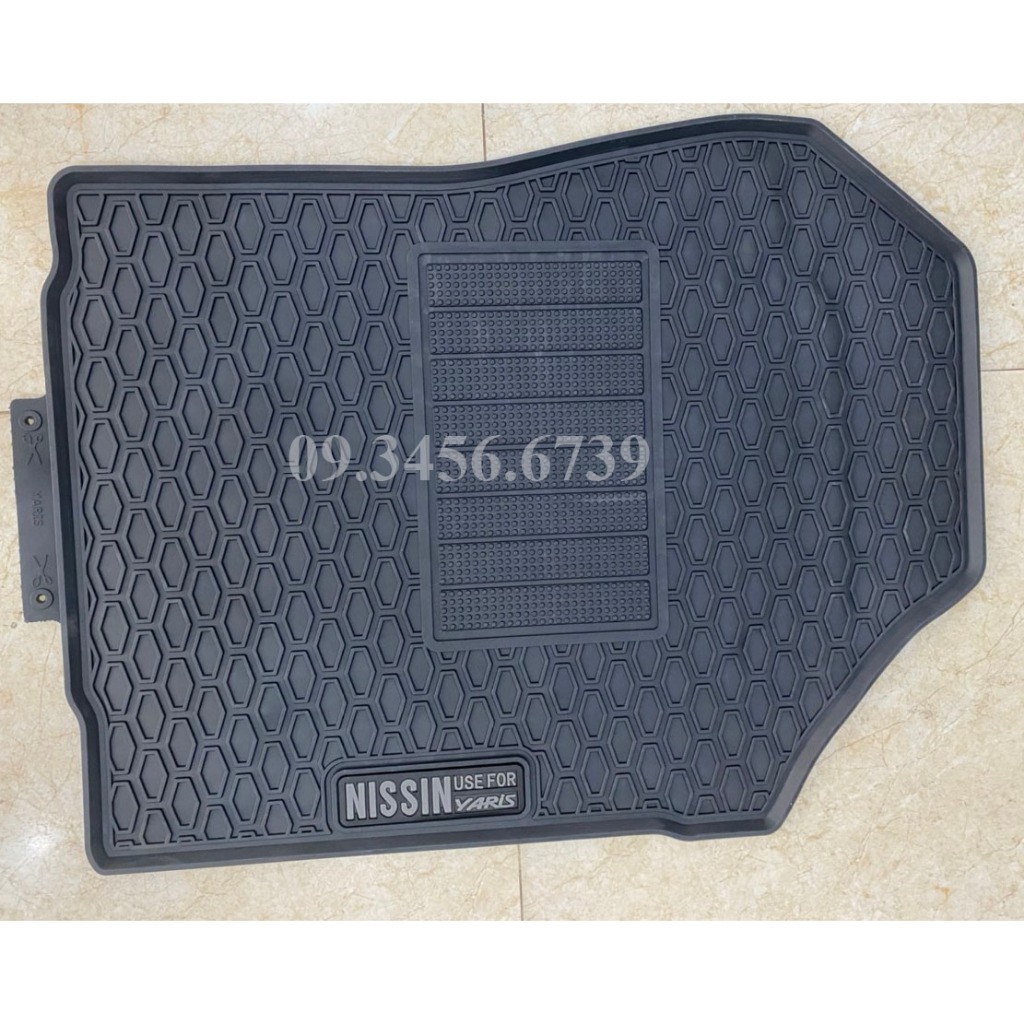 Thảm lót sàn cao su Yaris Cross 2023 2024 màu đen ko mùi, dễ vệ sinh lau rửa