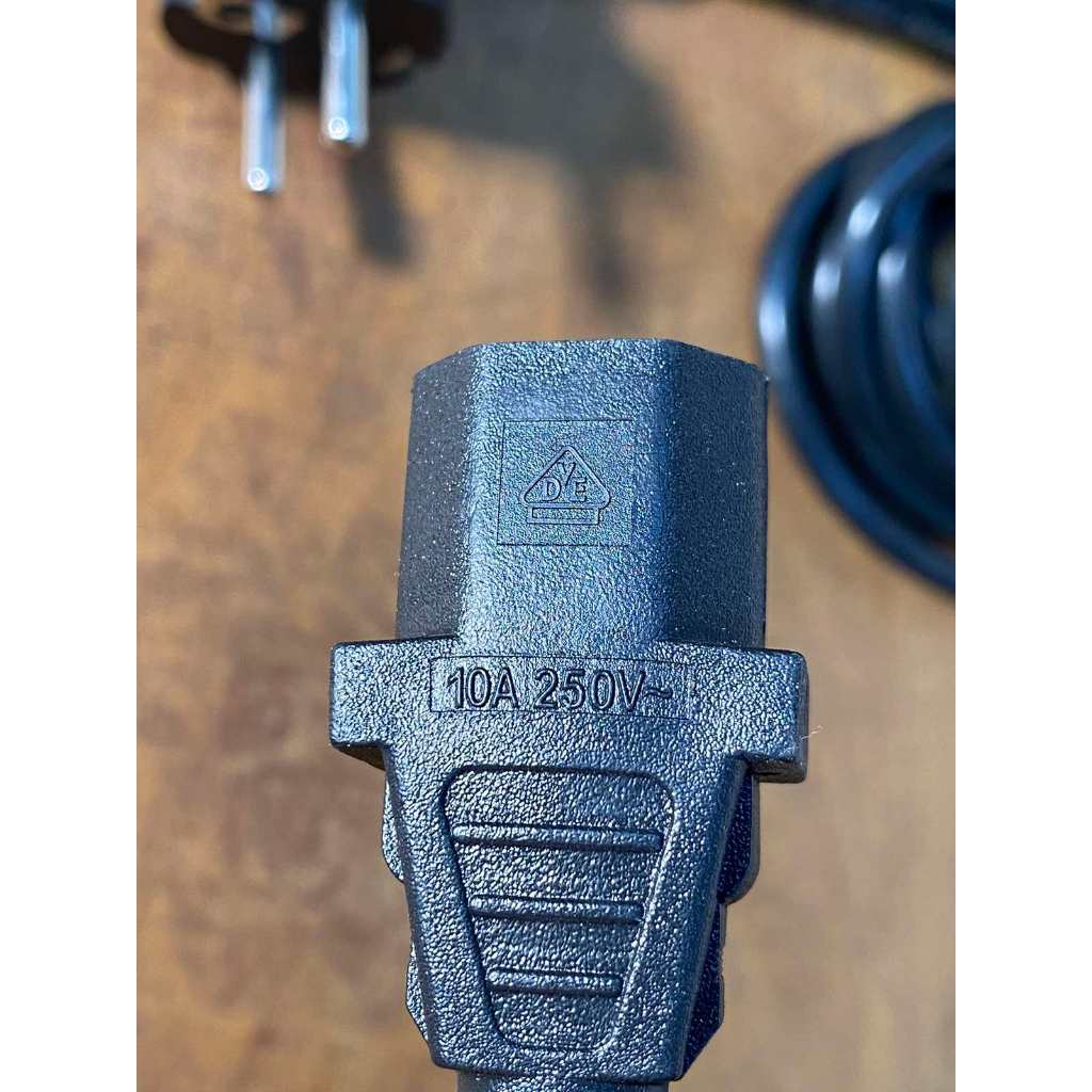 Dây nguồn 2 chấu  dài 3m  chính hãng