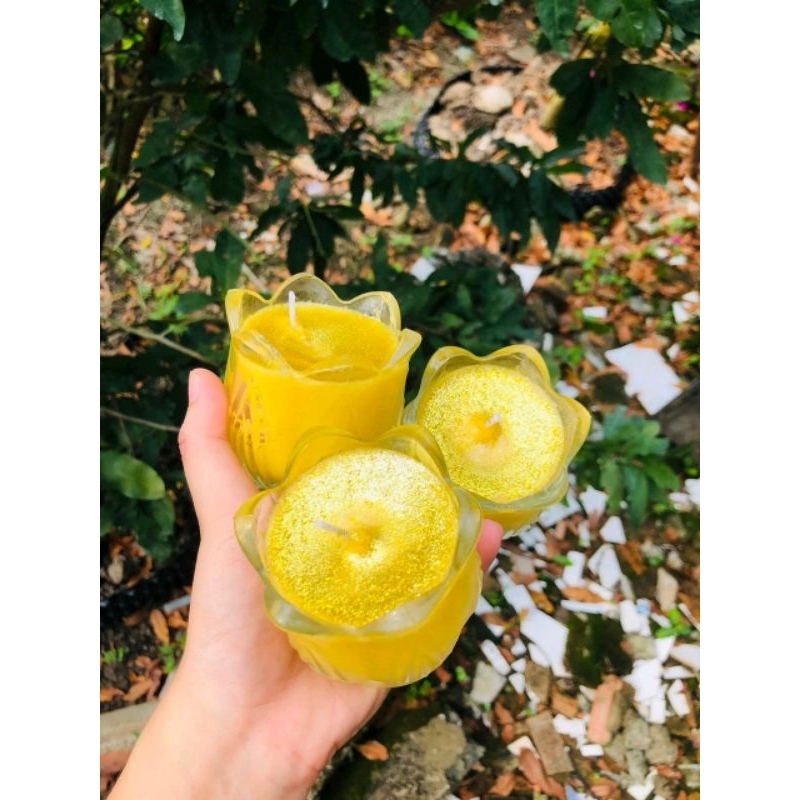 Combo 6 ly tulip + 550gr sáp bơ pha sẵn + tim cotton bấm sẵn đế + kẹp tim + kim tuyền. Nến bơ handmade.