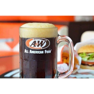 Xá xị Mỹ A&W Root Beer 355ml.