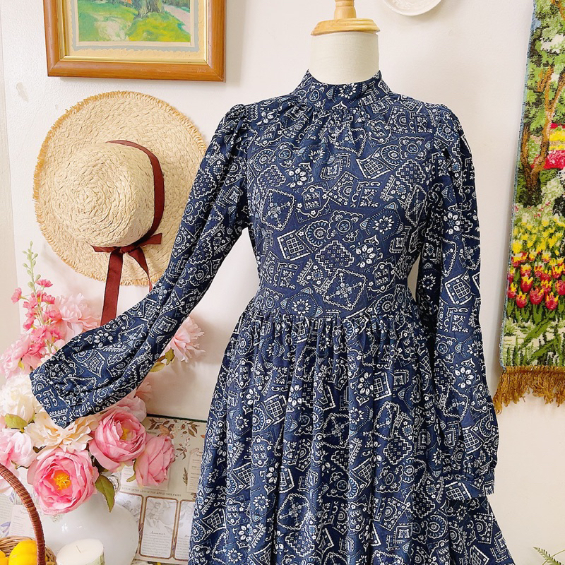 Đầm babydoll xanh dáng dài thắt eo