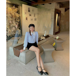 Áo sơ mi kẻ crotop phối cổ trắng