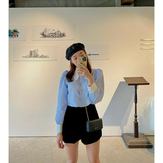 Áo sơ mi kẻ crotop phối cổ trắng