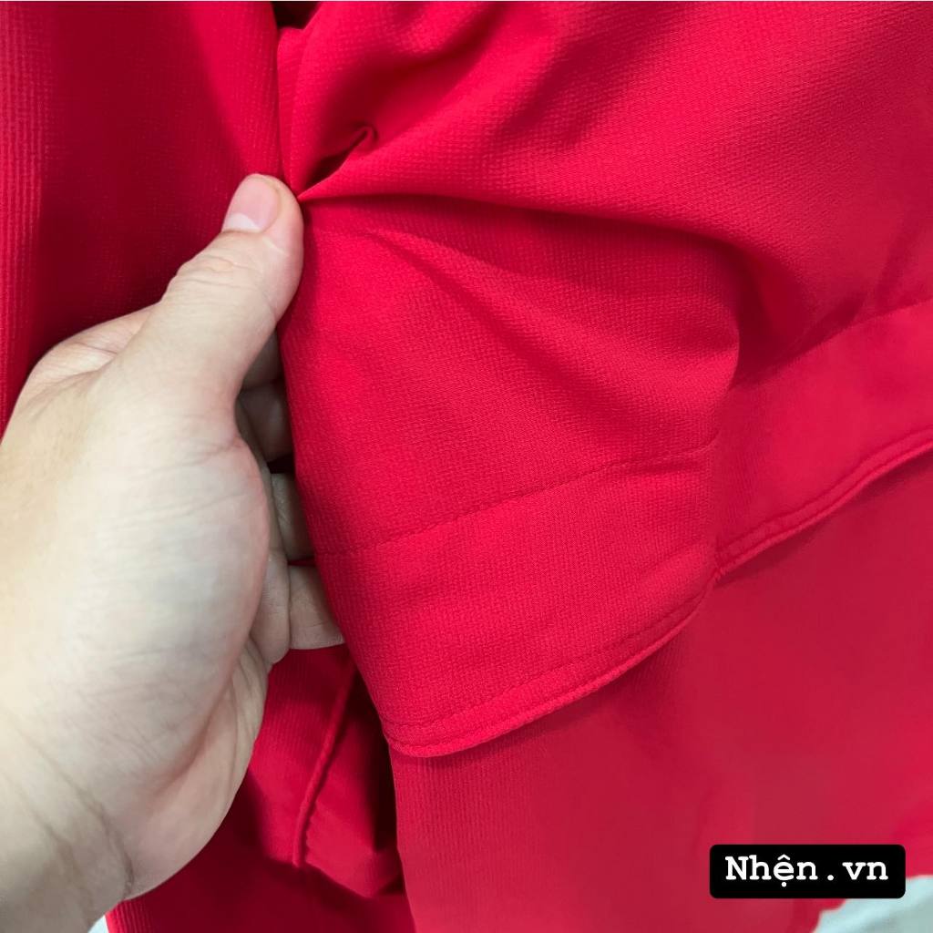 Áo khoác LIVERPOOL 2023 đỏ trơn vải gió trượt nước, chống nắng