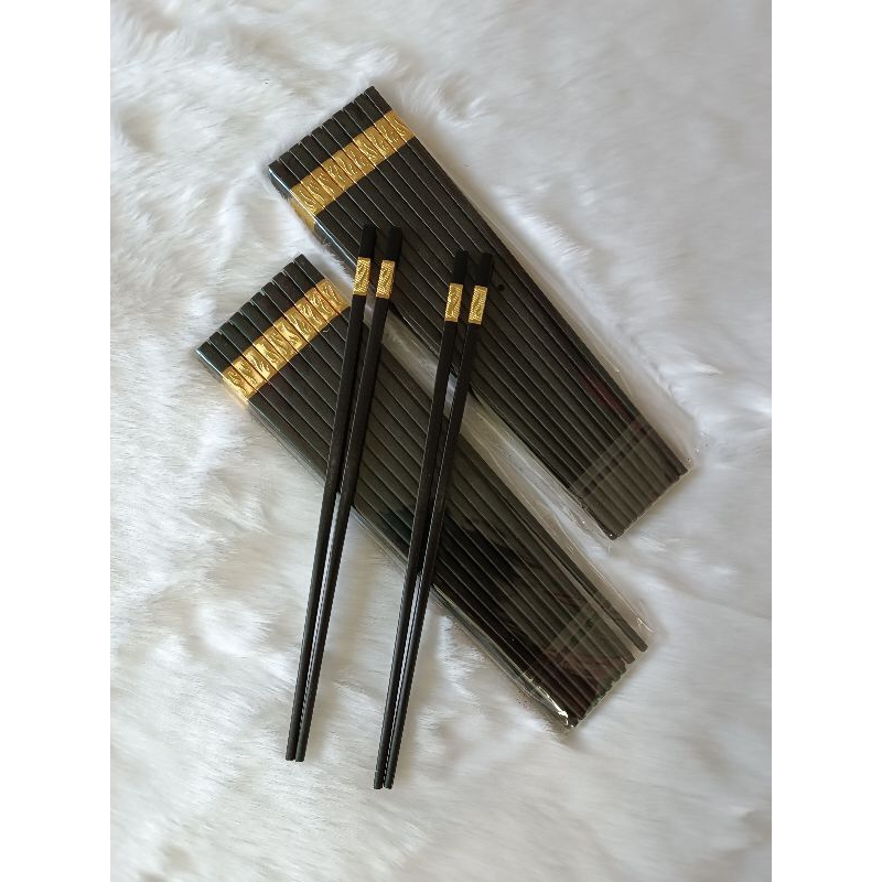 Bộ 10 đôi đũa mạ hợp kim Hàn Quốc - đũa nhựa cao cấp