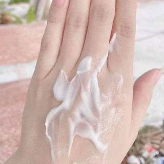 Kem dưỡng da tay và móng Vaseline Thái Lan 85ml