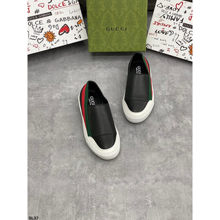 Giày lười slipon GC phối vạch xanh đỏ đơn giản classic