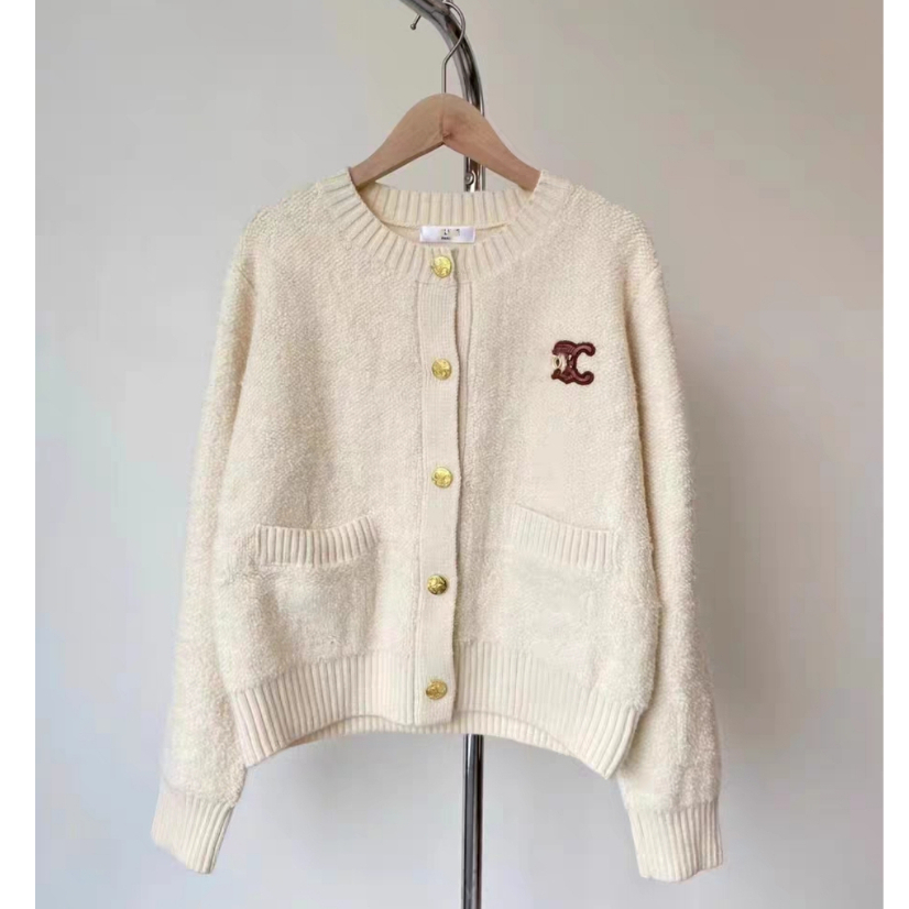 Áo Khoác Len Sp,Áo Khoác Len Nữ Chất Liệu Len Xù  Dày Dặn Logo Thêu Kiểu Dáng Sang Trọng Thanh lịch