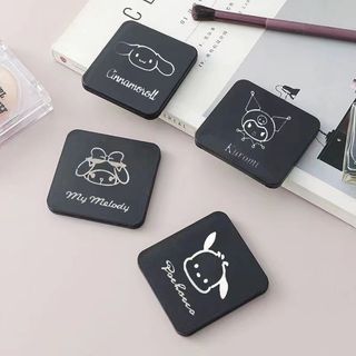 Gương Trang Điểm Mini Gấp Gọn Hai Mặt Hình Melody/ Hello Kitty/ Kuromo/ Pochaco Dễ Thương Phong Cách Hàn Quốc