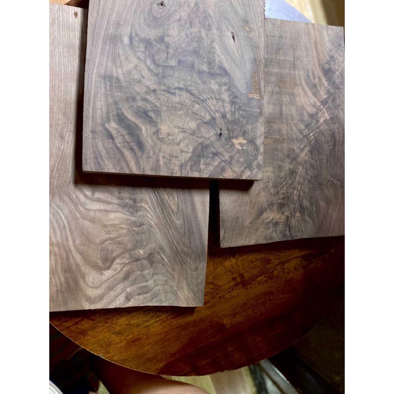 NU gỗ óc chó 25x30