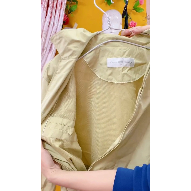 Áo khoác gió unisex có túi trong màu xanh bã đậu.S810