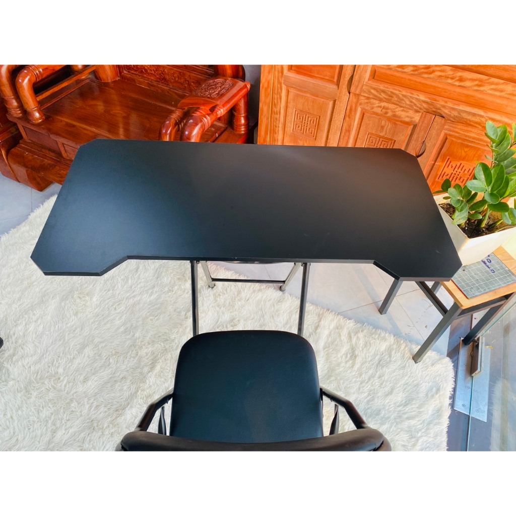 Bàn Gaming kt 50*100cm cao 73 cm gấp gọn
