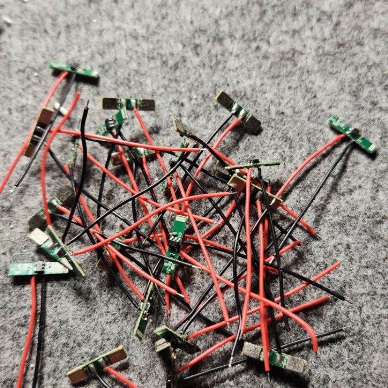 Mạch bảo vệ pin 1s 3.7v có sẵn dây ra tải