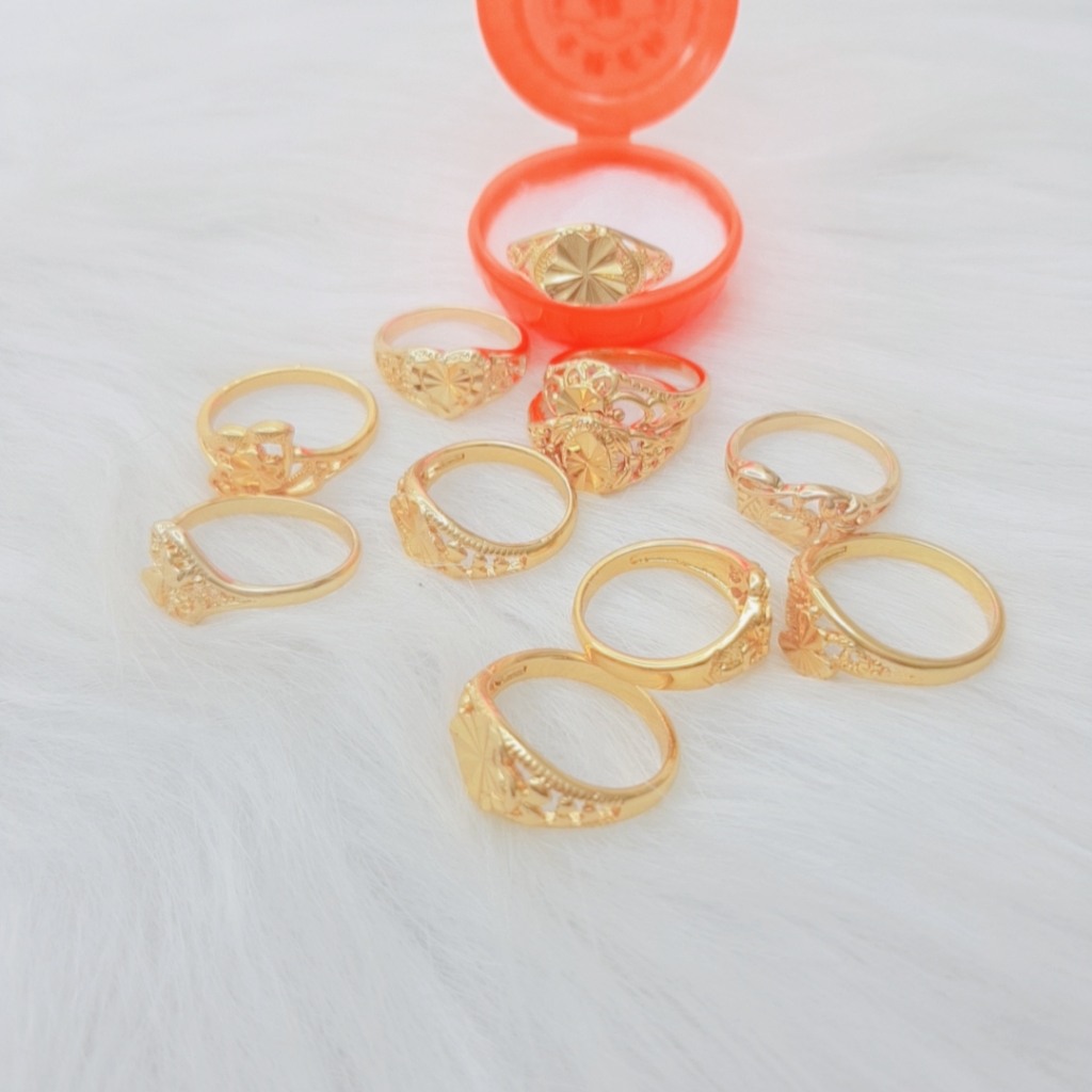 Nhẫn Nữ Titan Cỏ 4 Lá Trái Tim Dạng Mảnh Thiết Kế Cao Cấp Xi Mạ Vàng 24K Bền Màu | Jewelry Queen