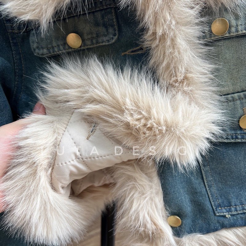 Set Áo Khoác Mix Chân Váy Jeans Viền Lông QC