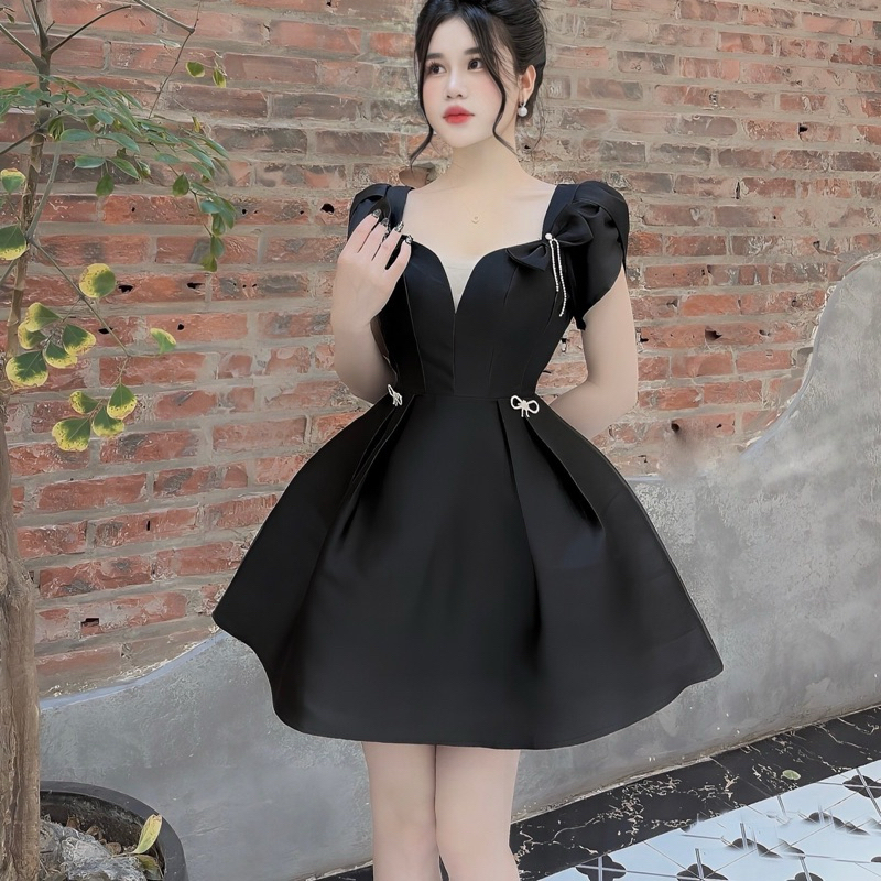 Váy tapta lưới ngực nơ dây đá