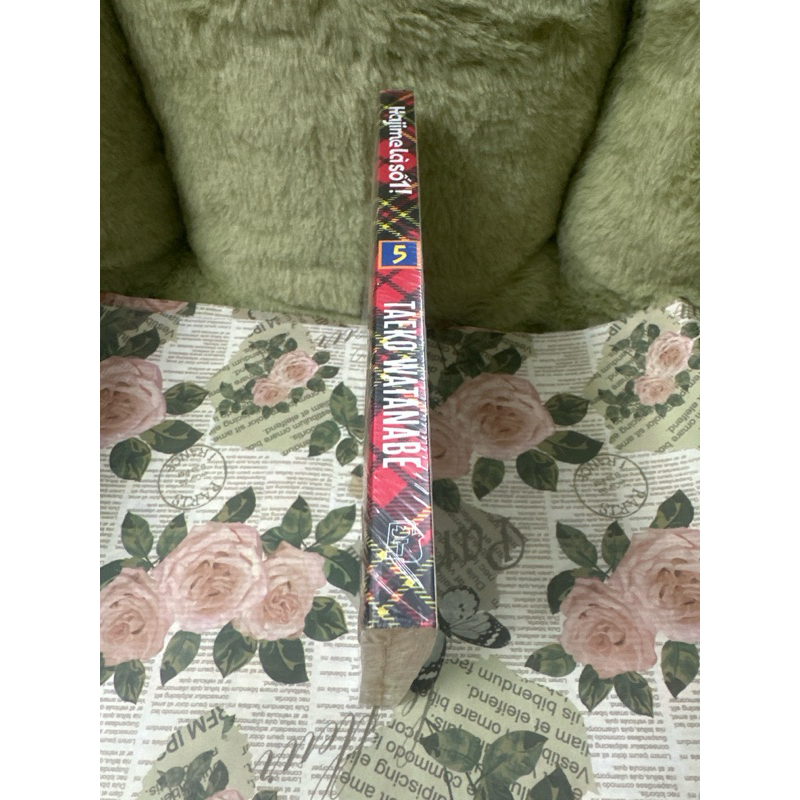 Hajime là số 1 tập 5 seal kèm Postcard