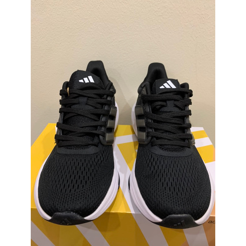 GIẦY THỂ THAO CHẠY BỘ ĐA NĂNG NAM NỮ ULTRABOUNCE, THIẾT KẾ THUẦN VẢI THOÁNG KHÍ, SIÊU ÊM HÀNG CAO CẤP.