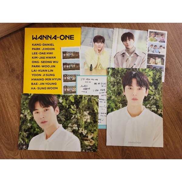 Đồ Offical của Wanna One