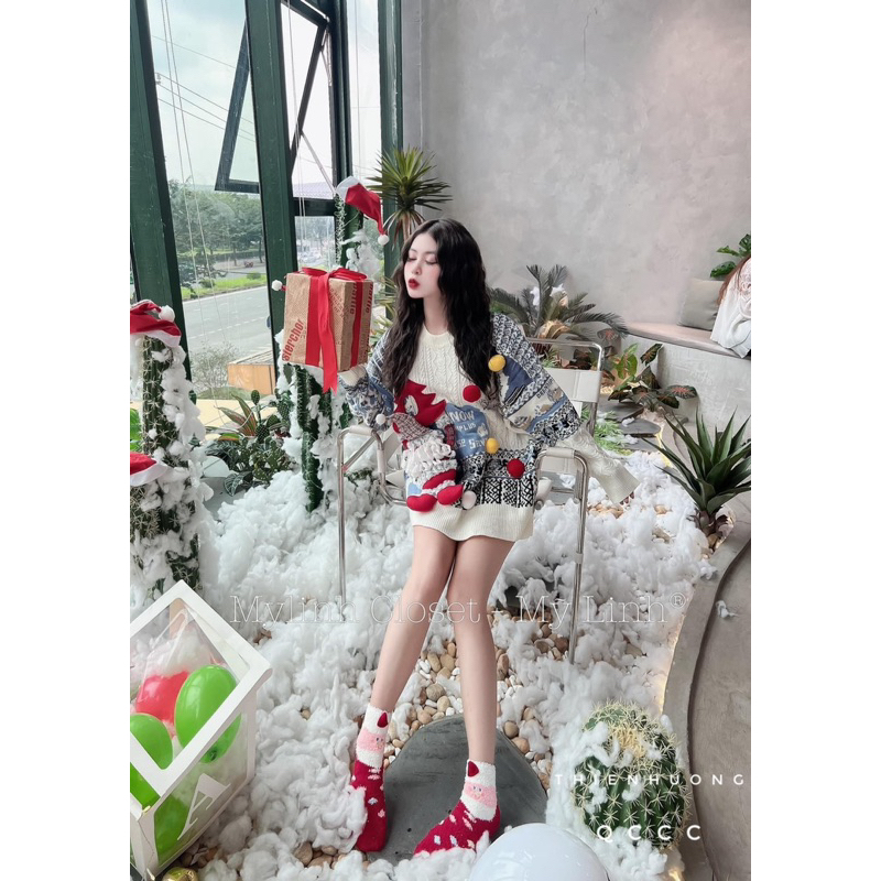 Áo Len Noel Phối Kẻ Kèm Gấu