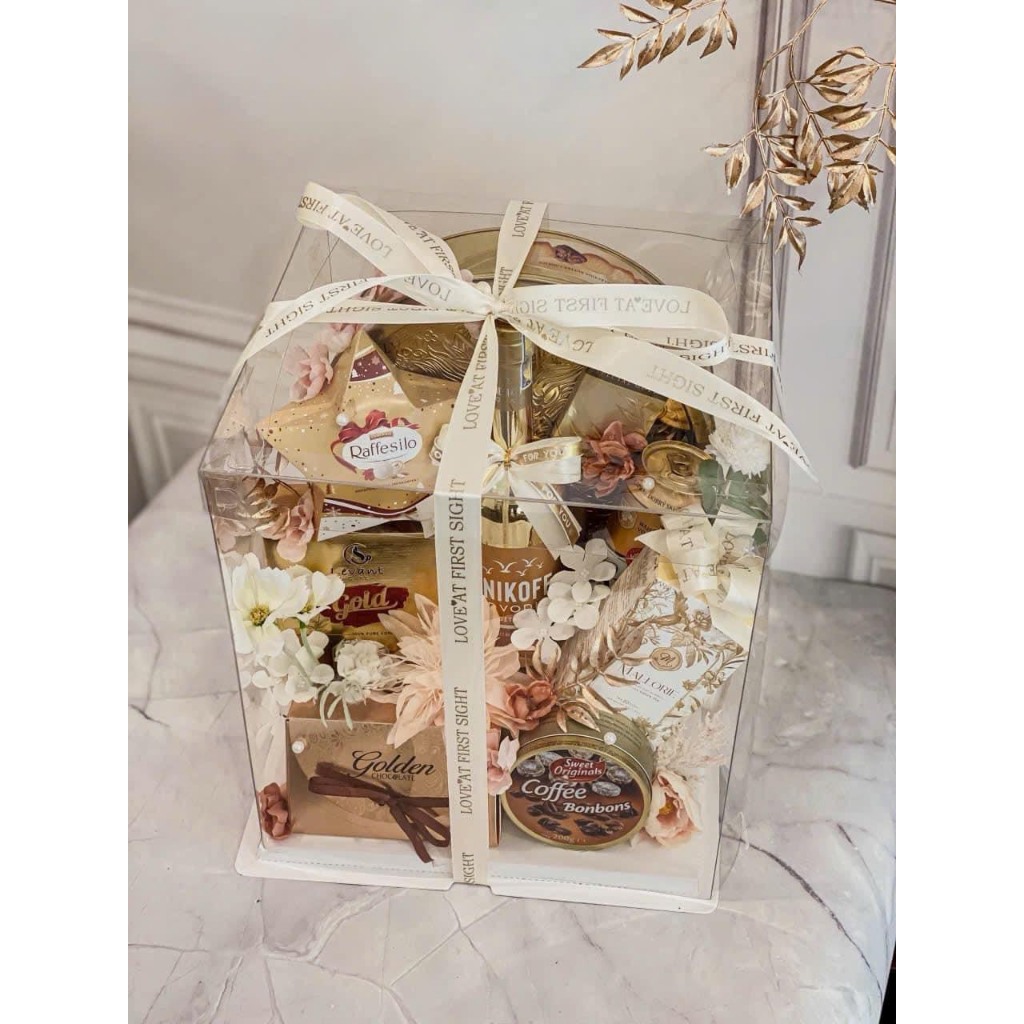 Trụ mica tròn trong suốt làm quà tết-kích thước cao 35cm rộng 30cm