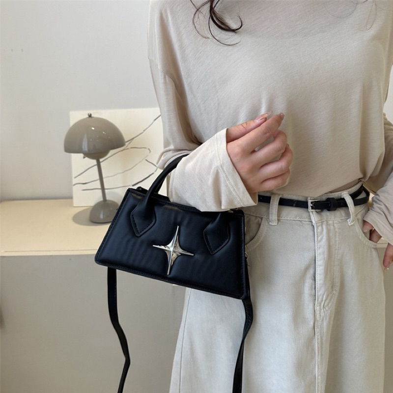 Túi Xách Nữ Đeo Chéo Túi Cầm Tay 2 Quai Basic Phối Ngôi Sao Phong Cách Hàn Quốc QG Store